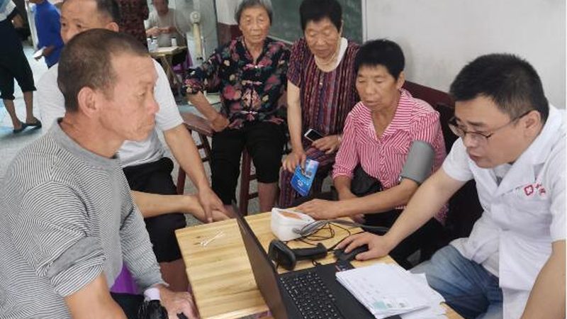 血常规：50-100元